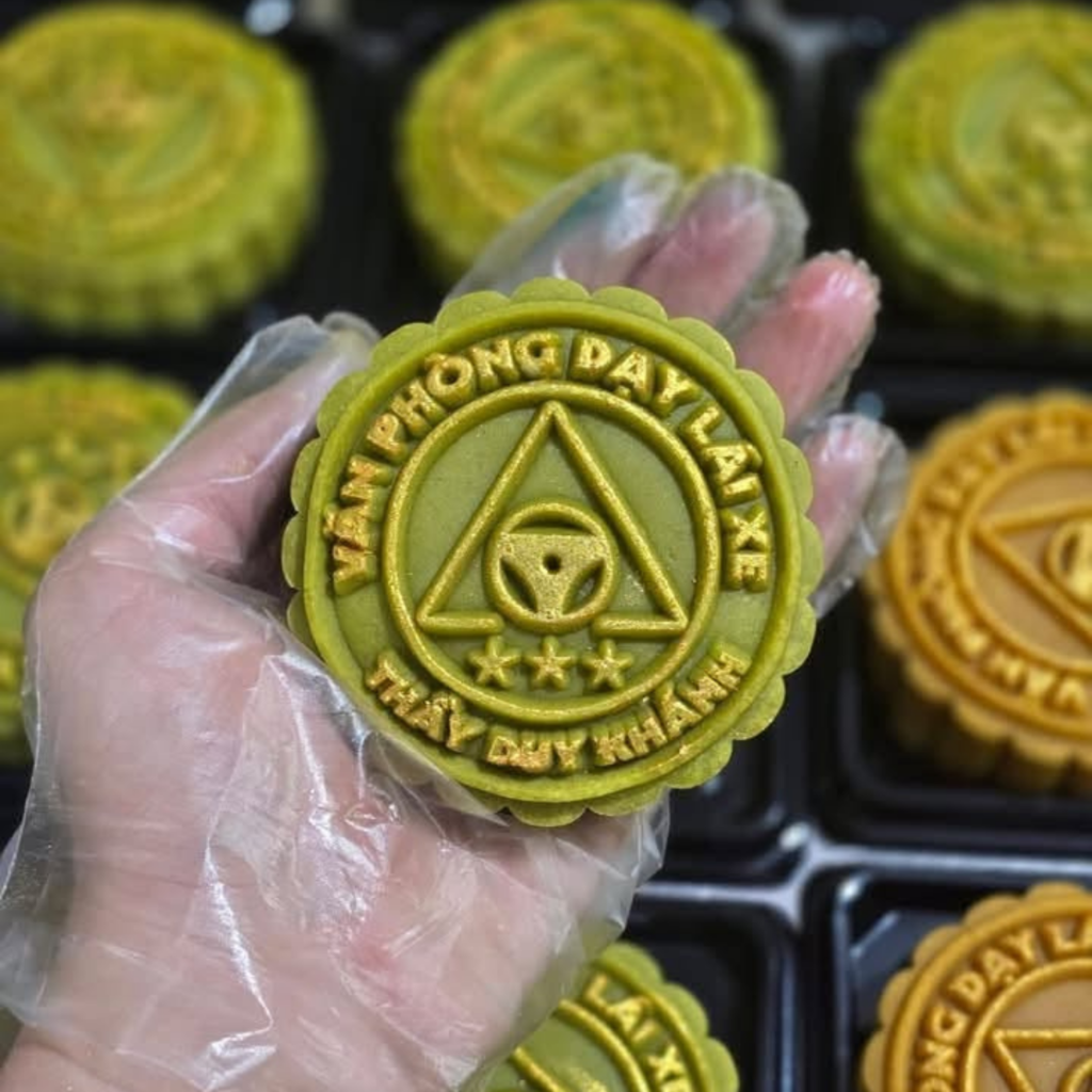 ảnh logo bánh